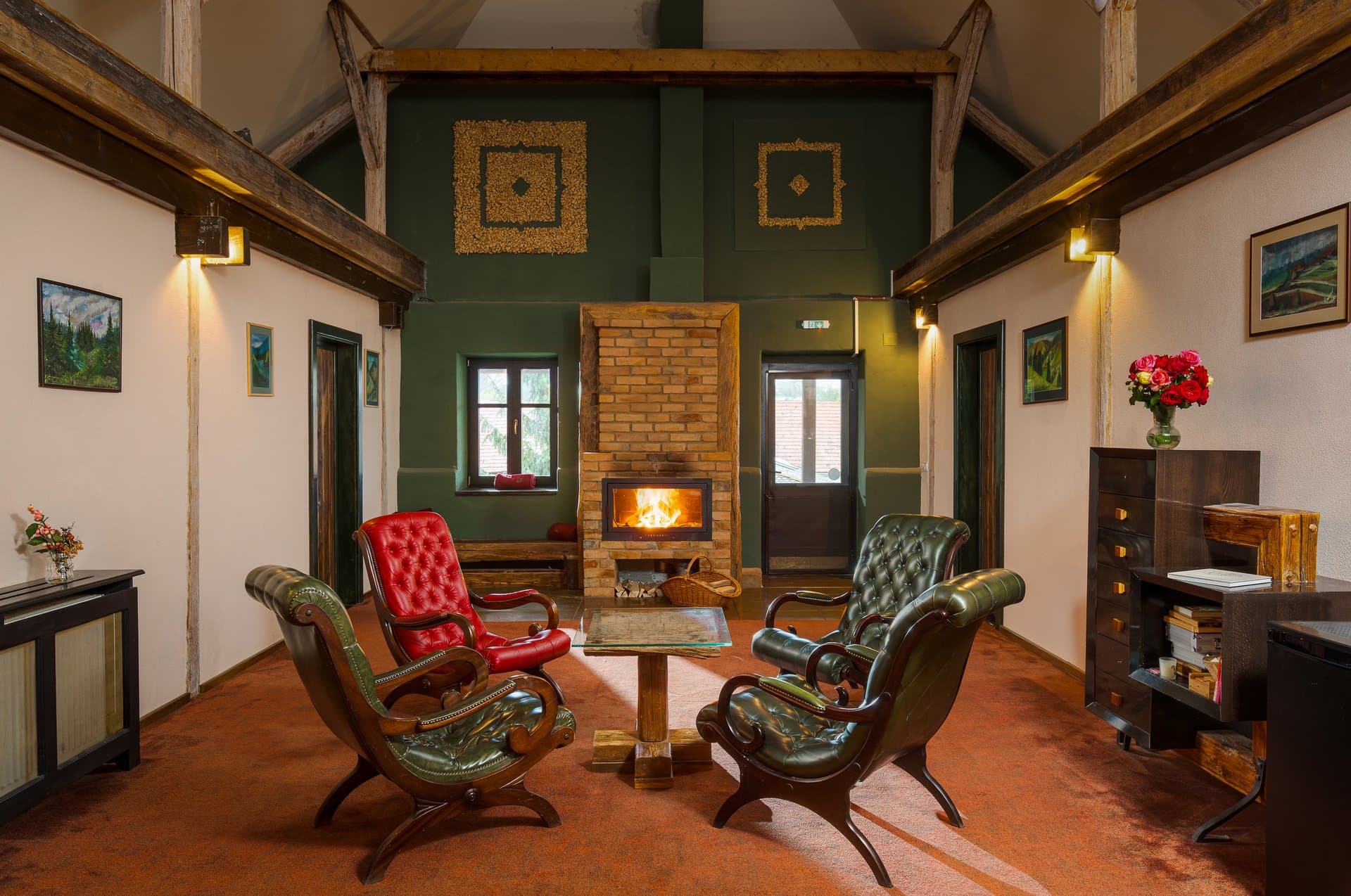 Cozy Lounge