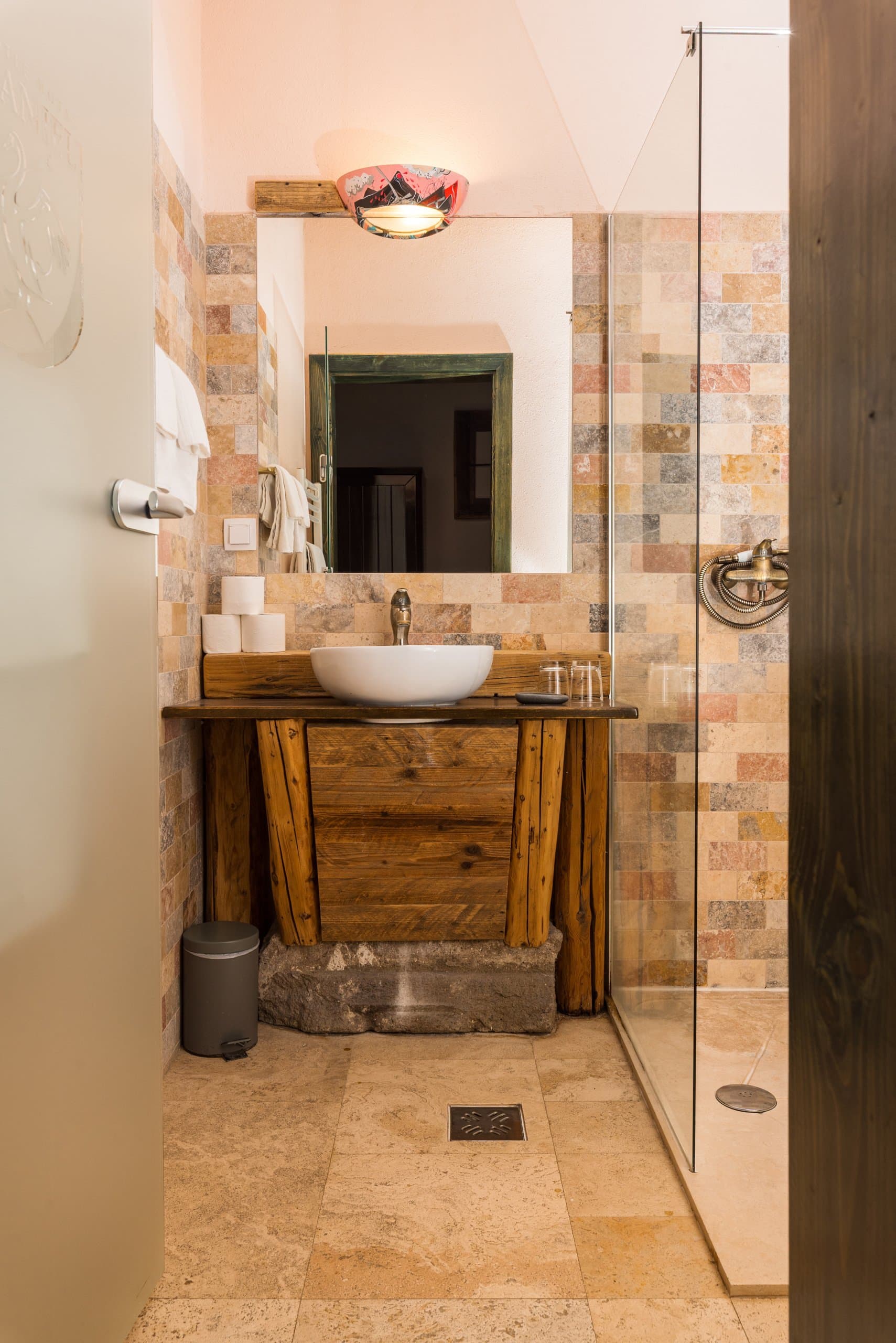Stonecarver's Room - gallery 3