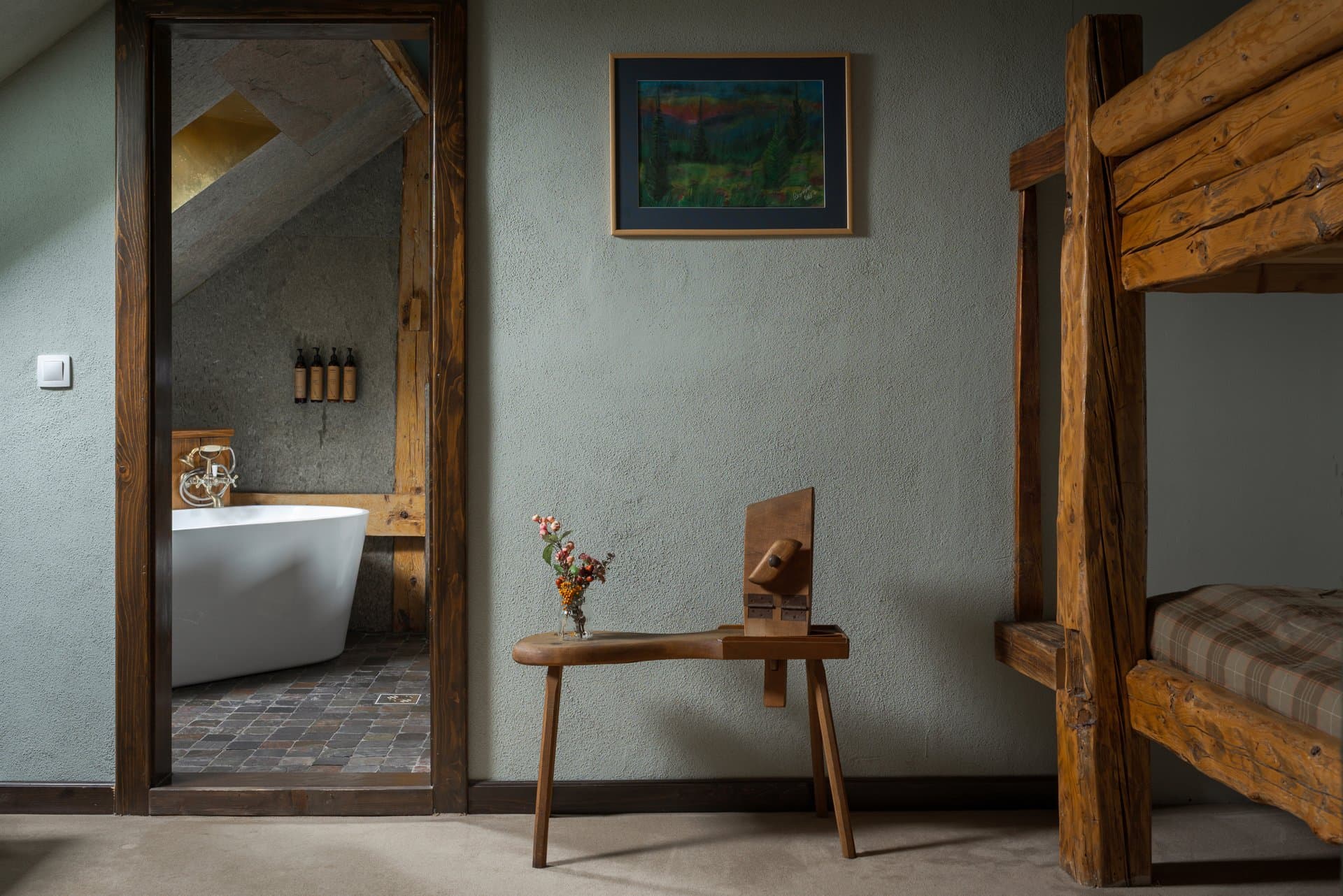 Woodcarver's Room - gallery 1
